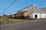 UP SB intermodal heading for Big Sandy